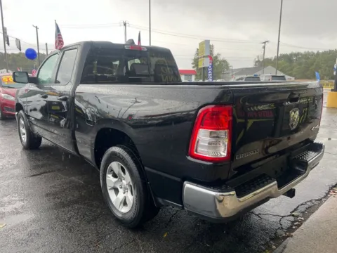 More photos of 2021 Ram 1500 Big Horn at NWI AUTO FINANCE Valparaiso, IN
