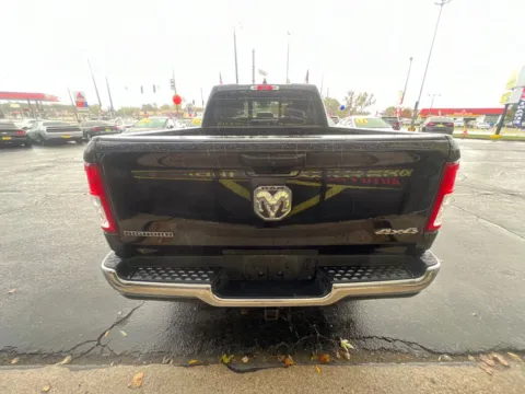 More photos of 2021 Ram 1500 Big Horn at NWI AUTO FINANCE Valparaiso, IN