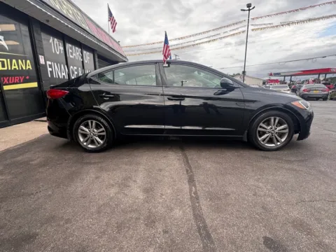 More photos of 2018 Hyundai Elantra SEL at NWI AUTO FINANCE Valparaiso, IN