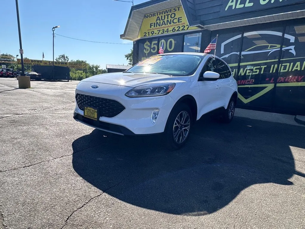 White 2022 Ford Escape SEL for sale in Valparaiso, IN
