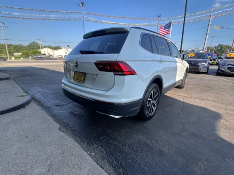 More photos of 2021 Volkswagen Tiguan at NWI AUTO FINANCE Valparaiso, IN