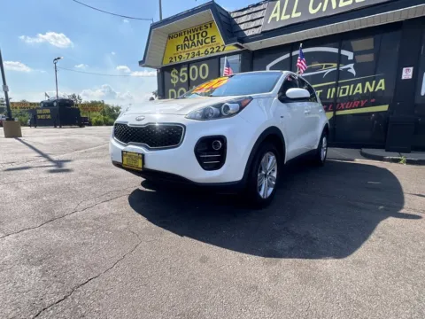 White 2017 Kia Sportage LX for sale in Valparaiso, IN