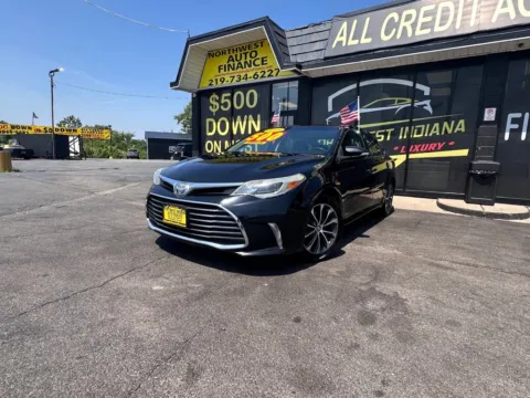 Black 2018 Toyota Avalon for sale in Valparaiso, IN