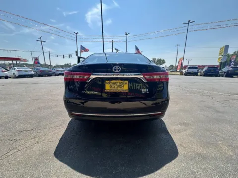 More photos of 2018 Toyota Avalon at NWI AUTO FINANCE Valparaiso, IN