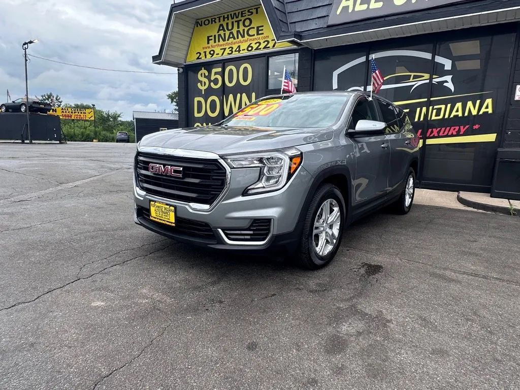 Gray 2023 GMC Terrain SLE for sale in Valparaiso, IN