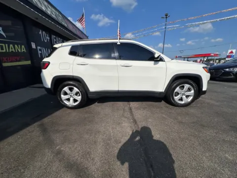 More photos of 2019 Jeep Compass Latitude at NWI AUTO FINANCE Valparaiso, IN