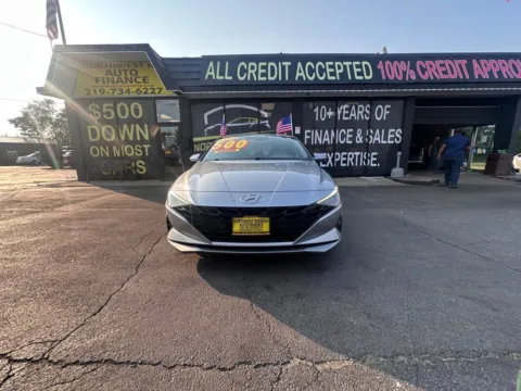 Photos of 2021 Hyundai Elantra SE for sale in Valparaiso, IN at NWI AUTO FINANCE Valparaiso