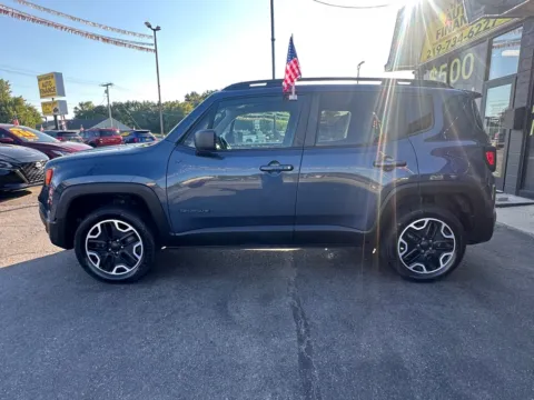 More photos of 2021 JEEP RENEGADE SPORT at NWI AUTO FINANCE Valparaiso, IN