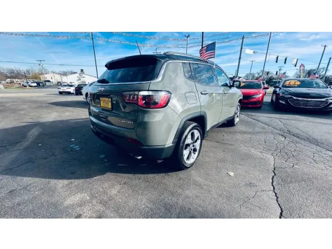 More photos of 2021 JEEP COMPASS LIMITED at NWI AUTO FINANCE Valparaiso, IN