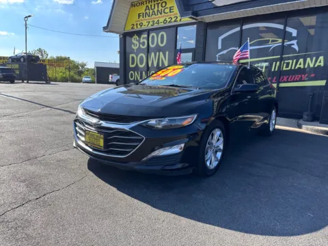 Black 2020 CHEVROLET MALIBU LT for sale in Valparaiso, IN
