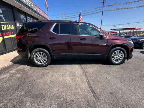 More photos of 2023 CHEVROLET TRAVERSE LT at NWI AUTO FINANCE Valparaiso, IN