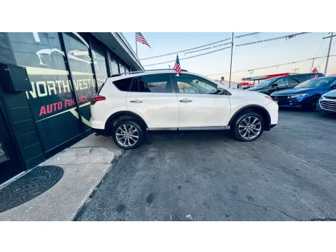 More photos of 2018 TOYOTA RAV4 LIMITED at NWI AUTO FINANCE Valparaiso, IN