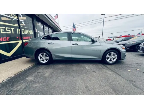 More photos of 2024 CHEVROLET MALIBU LT at NWI AUTO FINANCE Valparaiso, IN