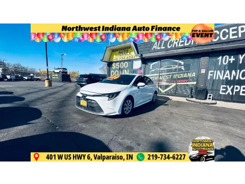 White 2023 TOYOTA COROLLA LE for sale in Valparaiso, IN