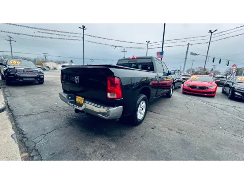 More photos of 2020 RAM 1500 CLASSIC SLT at NWI AUTO FINANCE Valparaiso, IN