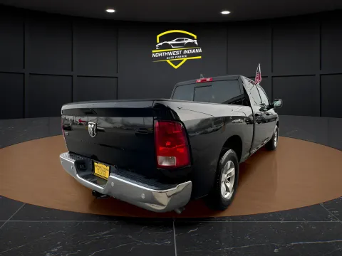 More photos of 2020 RAM 1500 CLASSIC SLT at NWI AUTO FINANCE Valparaiso, IN