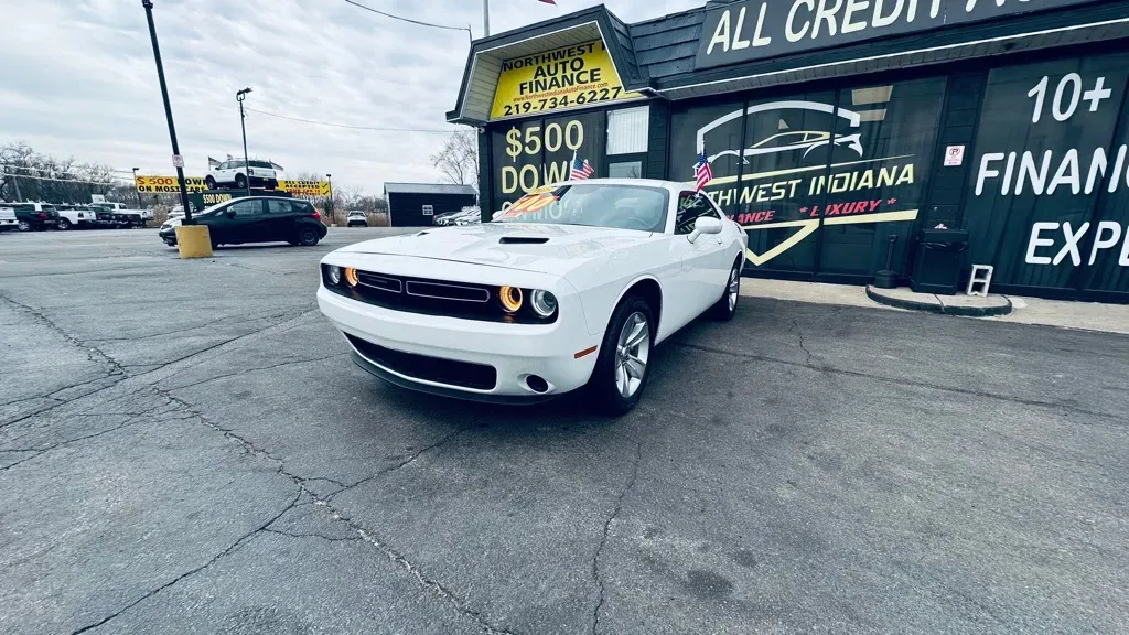 2023 DODGE CHALLENGER SXT for sale in Valparaiso, IN