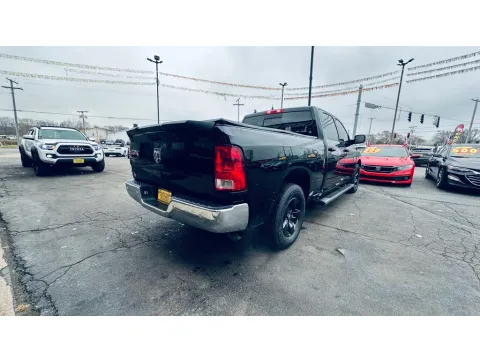 More photos of 2020 RAM 1500 CLASSIC SLT at NWI AUTO FINANCE Valparaiso, IN