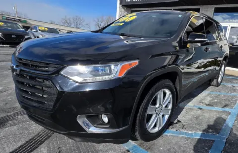 More photos of 2019 CHEVROLET TRAVERSE LT CLOTH at NWI Auto Luxury Merrillville, IN