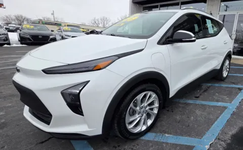 More photos of 2023 CHEVROLET BOLT EUV LT at NWI Auto Luxury Merrillville, IN