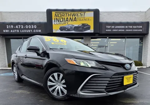 Black 2022 TOYOTA CAMRY HYBRID LE for sale in Merrillville, IN