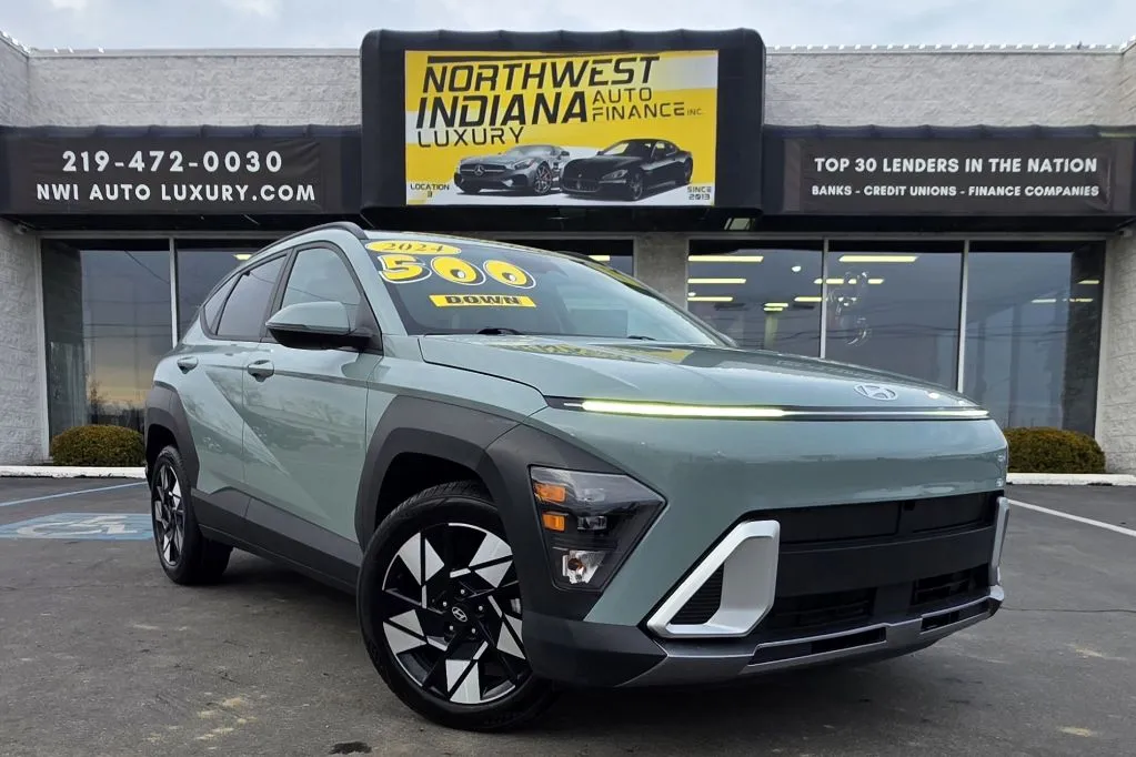 Green 2024 HYUNDAI KONA SEL for sale in Merrillville, IN