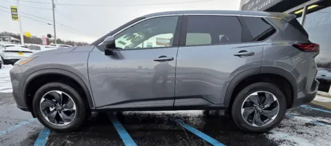 More photos of 2025 NISSAN ROGUE SV at NWI Auto Luxury Merrillville, IN