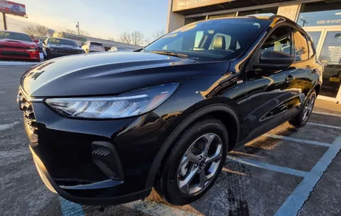 More photos of 2025 FORD ESCAPE ST-LINE at NWI Auto Luxury Merrillville, IN