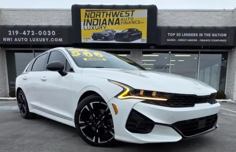 White 2022 KIA K5 GT-LINE for sale in Merrillville, IN
