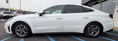 Photos of 2022 HYUNDAI SONATA SEL for sale in Merrillville, IN at NWI Auto Luxury Merrillville