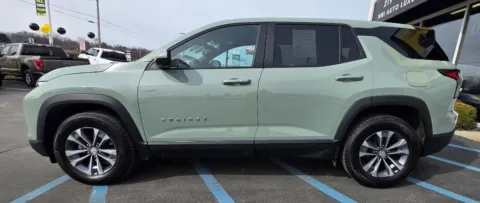 Green 2025 CHEVROLET EQUINOX LT for sale in Merrillville, IN