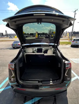 More photos of 2021 TESLA MODEL Y PERFORMANCE at NWI Auto Luxury Merrillville, IN