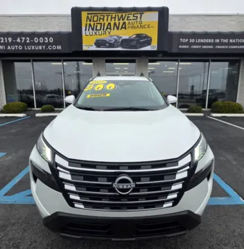 More photos of 2025 NISSAN ROGUE SV at NWI Auto Luxury Merrillville, IN