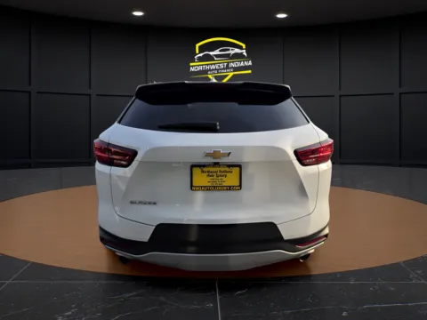 More photos of 2025 CHEVROLET BLAZER LT at NWI Auto Luxury Merrillville, IN