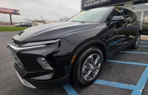 More photos of 2025 CHEVROLET BLAZER LT at NWI Auto Luxury Merrillville, IN
