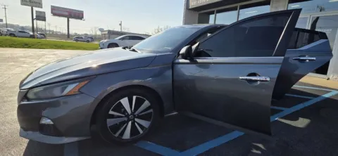 Photos of 2021 NISSAN ALTIMA 2.5 SV for sale in Merrillville, IN at NWI Auto Luxury Merrillville