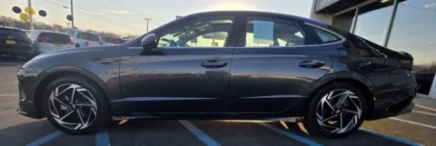 More photos of 2024 HYUNDAI SONATA SEL at NWI Auto Luxury Merrillville, IN