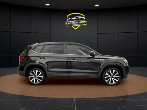 More photos of 2024 VOLKSWAGEN TAOS SE at NWI Auto Luxury Merrillville, IN
