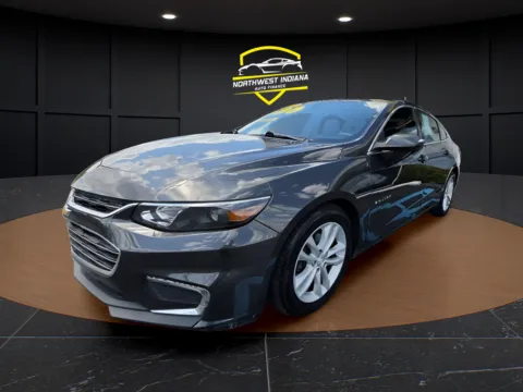 Gray 2017 CHEVROLET MALIBU LT for sale in Merrillville, IN
