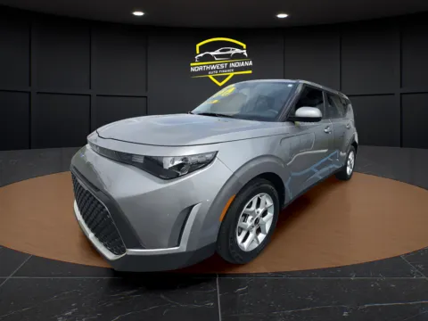 Gray 2023 KIA SOUL LX for sale in Merrillville, IN