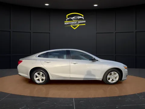 More photos of 2022 CHEVROLET MALIBU LS FLEET at NWI Auto Luxury Merrillville, IN