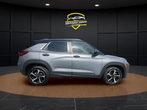 More photos of 2021 CHEVROLET TRAILBLAZER RS at NWI Auto Luxury Merrillville, IN