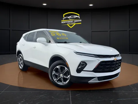 More photos of 2023 CHEVROLET BLAZER LT at NWI Auto Luxury Merrillville, IN