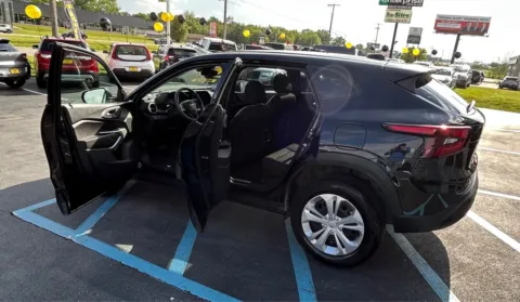 More photos of 2025 CHEVROLET TRAX LS at NWI Auto Luxury Merrillville, IN