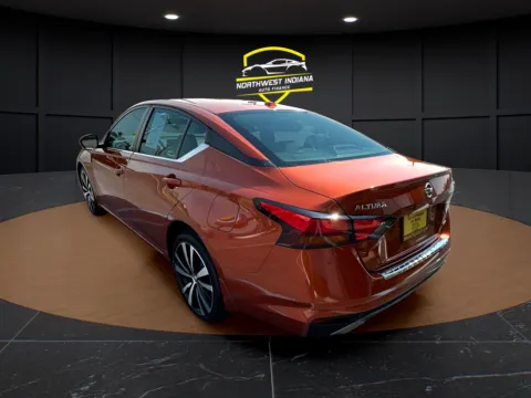 More photos of 2022 NISSAN ALTIMA 2.5 SR at NWI Auto Luxury Merrillville, IN