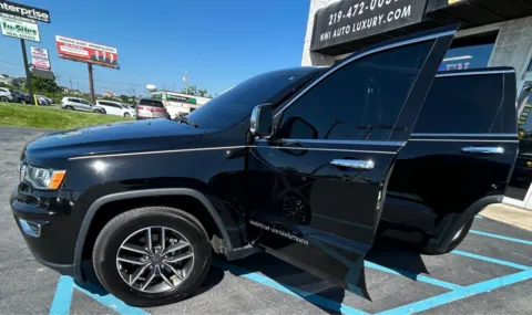 Photos of 2019 JEEP GRAND CHEROKEE LIMITED for sale in Merrillville, IN at NWI Auto Luxury Merrillville