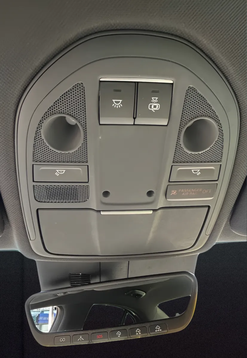 2022 GENESIS G70 Standard - Photo 26
