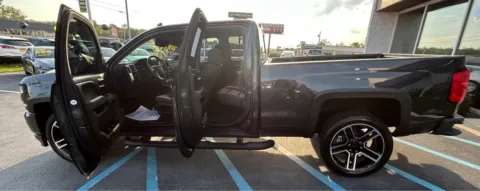 More photos of 2018 CHEVROLET SILVERADO 1500 LT at NWI Auto Luxury Merrillville, IN