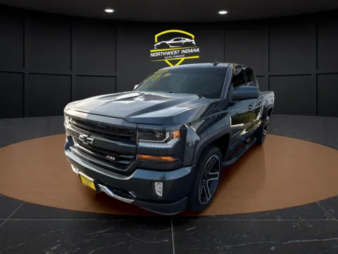 Gray 2018 CHEVROLET SILVERADO 1500 LT for sale in Merrillville, IN