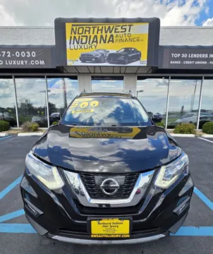 Black 2017 NISSAN ROGUE S for sale in Merrillville, IN